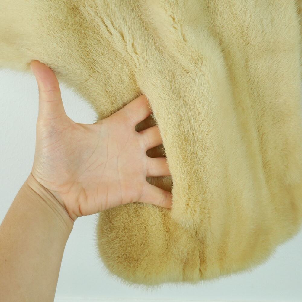 Vintage Blonde Mink Stole‎ Fur Wrap Hollywood Glam Long 28"x28" Evening Shawl - Picture 4 of 11